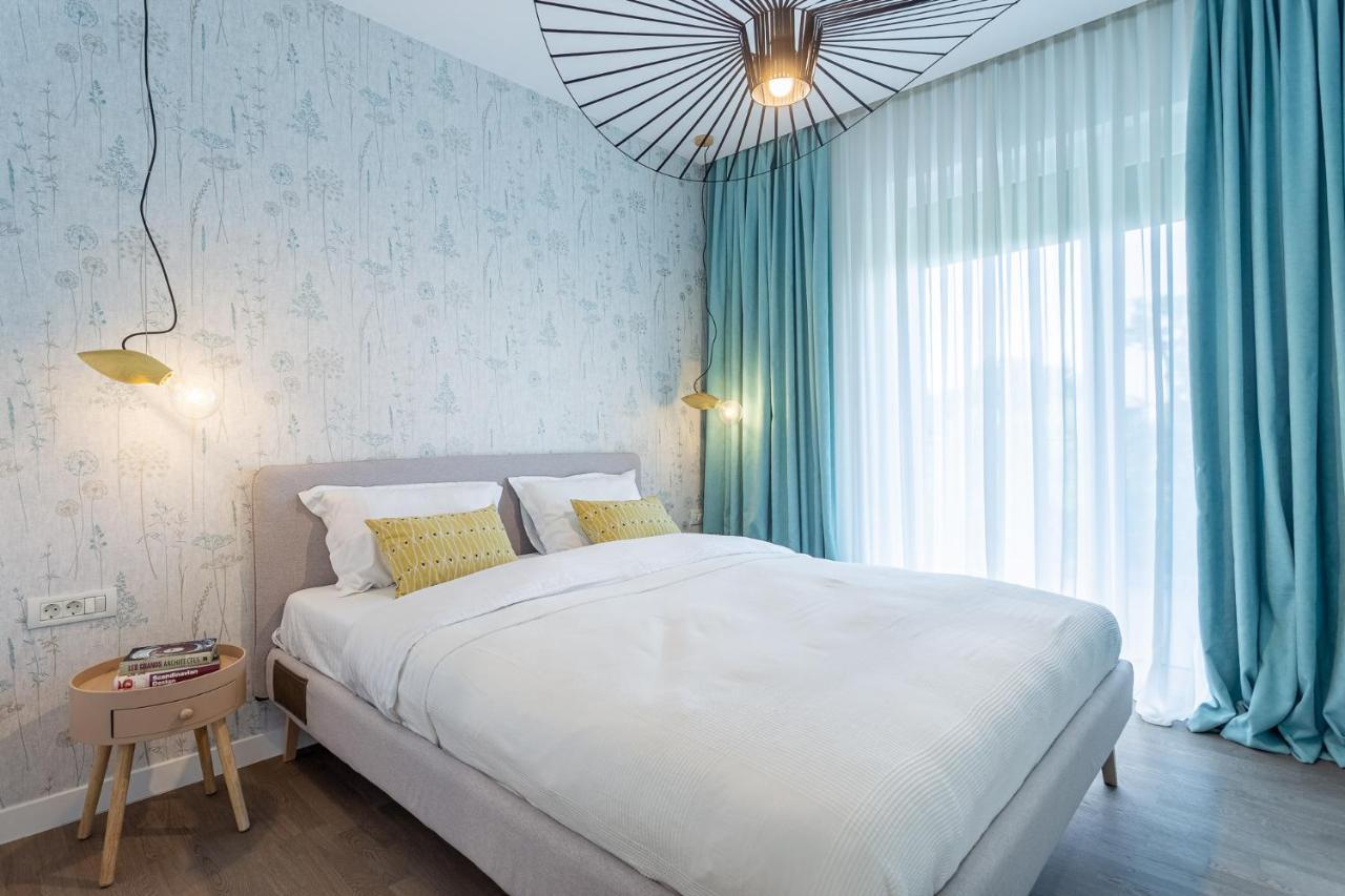 Il Lago - Turquoise - Cozy Luxurious Smart Home By The Lake Voluntari Luaran gambar